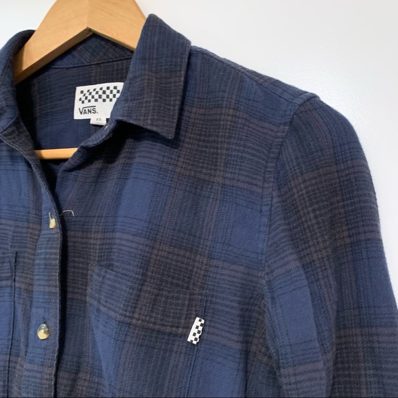 Vans | Plaid Flannel Button Up Shirt - Picture 3 of 12
